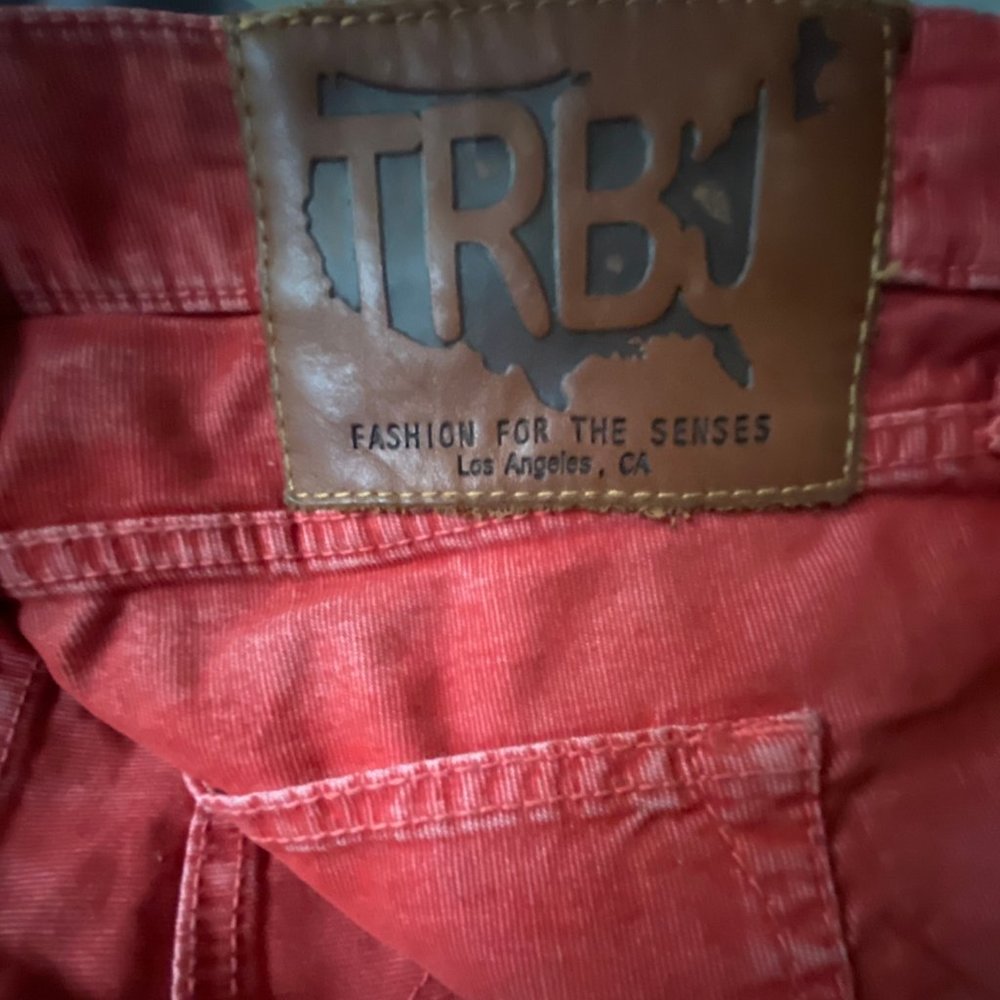 True Religion RN#112790 CA#57414 RICKY size 36
